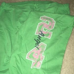 Green preteen Angel Capri sweatpants